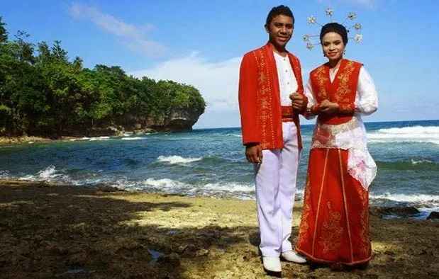 Maluku Traditional Clothing