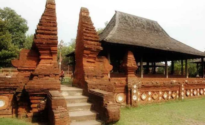 Kasepuhan traditional house, West Java