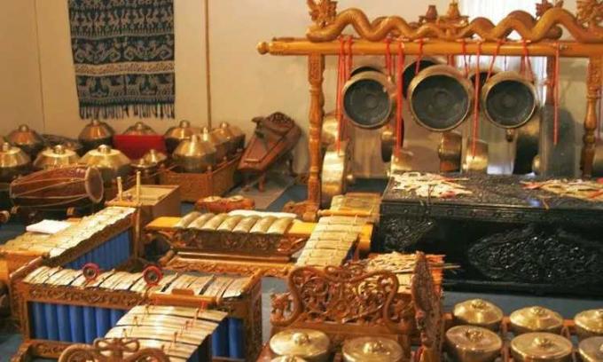 Gamelan